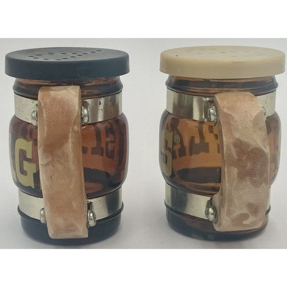 Vintage Six Flags Over Texas Barrel Mug Salt and Pepper Shaker Set - Picture 5 of 16